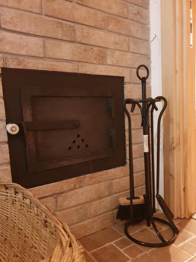 Casa Axa Hotel Paraul Carjei Екстериор снимка